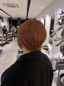 stair : case ginza7【ステアケース】 ブリーチなしオレンジカラー×大人くびれショートボブ