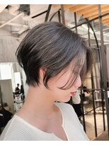 ローマー 明治神宮前 渋谷(ROAMER) 長めのハンサムショート