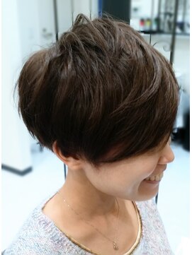 ヒーリングヘアーサロン コー(Healing Hair Salon Koo) ☆クールショート☆