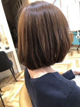 ロンド ブランシュ 錦糸町北口(Lond blanche) ワンカールで決まる大人ボブスタイル☆担当 副店長 川上功介