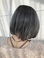 ヘアセラピー サラ(hair therapy Sara) #メタリックシルバー #ブリーチ必須 #ボブ