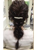 編み込みダウンスタイル