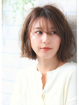 ソア 武蔵小杉(SOAR) ココアベージュとオリーブグレーの黒髪小顔クラゲヘアー