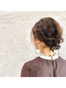 エキップクーラージュグラン 切りっぱなしボブアレンジ