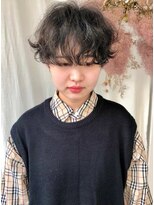 ツイギー 伊賀上ビル店(TWiGGY)&nbsp;クセッ毛風、黒髪マッシュパーマ