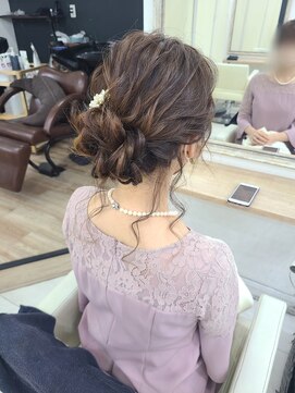 ミグ バイ クオーレ(mig by CUORE) シニヨンルーズアップ