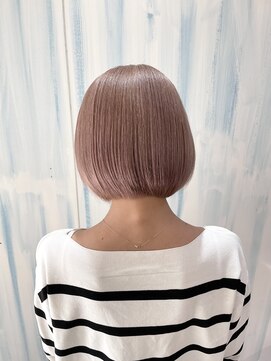 アップ(A+hair) ピンクベージュ_ハイトーン_ケアブリーチ_三宮
