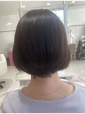 前下がりボブ