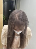 馴染むハイトーン アッシュグレージュカラー/イメチェン