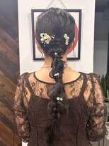 チキータ(chiquita) ヘアアレンジ