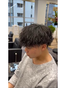 ヘアアンドフェイス ルースト(hair&face ROOST) 波巻きパーマ