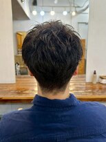 ファルベ(Farbe) ・スパイキーショートブルーブラックフェザーパーマサーフカール