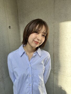 エクリボンヌ(equri bonne) 外はねボブ