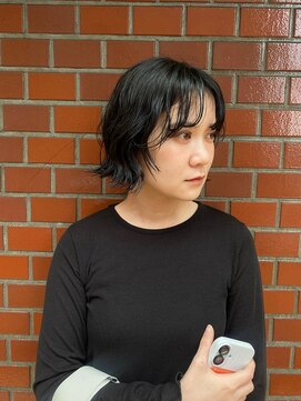 ニード(need) 黒髪、ミニボブパーマ