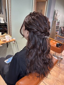 ルポヘアー(Repos Hair) ウェーブハーフアップ