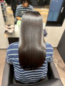 ユーザ(YUZA) 縮毛矯正