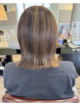 ビーズ ノイ(BEE´Z ＮＥＵ) アンブレラカラー2.25似合わせカット