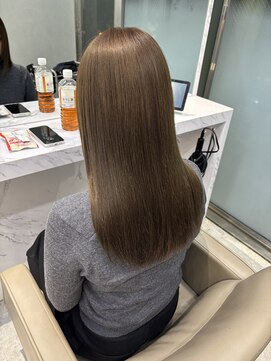 ジーナエス 札幌(Zina S) オリーブベージュ