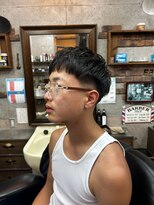 アールズ ヘア(R's hair) MEN’S HAIR/サーフカール/刈り上げセンターパート/印西