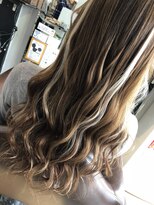 トゥエンティーフォー(24)&nbsp;プルエクステでメッシュも♪