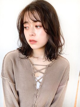 プラグ バイ ネオリーブ(plug by neolive) 大人ガーリー 小顔ボブ1 N