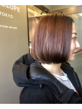 ペネロープ(Penelope) ［新宿］切りっぱなしショートボブ/ミニボブ/ピンク系