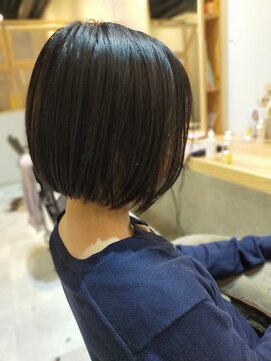 ロゼット(RosetTE) 前下がりミニボブ