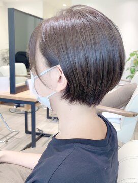 アイ(I.) 【 Ｉ. 】30代40代におすすめ大人可愛いショートボブ　川口