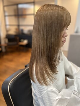 モユ(moyu) 艶髪グレージュ