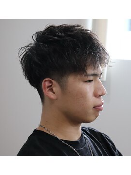 ウィスカーヘアー(whisker hair) ツイストパーマ