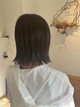 コソラ(KOSORA) 切りっぱなしボブ