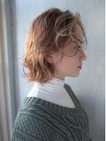 ストラッセ 八事店(STRASSE)&nbsp;ヘーゼルベージュの外ハネボブ/センターパート/ニュアンスパーマ