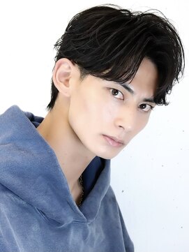 アーリー(Ali'i) センターパートニュアンスパーママッシュウルフソフト韓流ヘア