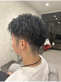 ツイスパｘナチュラルフェード７３分け
