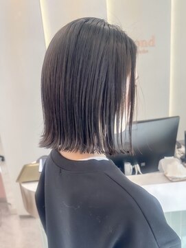 ロンドグロワール 大宮(Lond Gloire) イメチェン外ハネボブ美髪ワイドバングミディアム縮毛矯正韓国