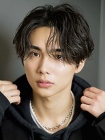 ルーシー 渋谷(LUCEY)&nbsp;センターパートフェザーパーマシャドウパーマメンズパーマ