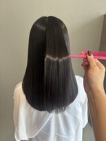 リング ヘアーハウス(ring Hair Haus) ツヤツヤ縮毛矯正で美髪ストレートに