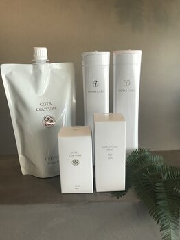 クオ(kuo)の写真/乾燥やダメージを防ぐ優れた成分が配合されているケアで、潤う髪を目指す♪