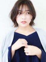 リタ 枚方(Rita)&nbsp;夏カラー/外ハネボブ暗め/切りっぱなしボブ/小顔カット
