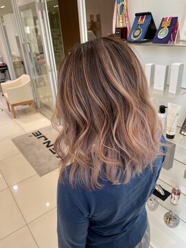 ケンジ 洋光台(KENJE) コントラストバレイヤージュピンク【洋光台美容室】