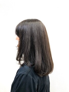 クオリス 上福岡店(QUALIS) 前上がり/ワンレン/ミディアム/黒髪/白髪染め/40代50代60代/