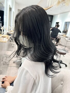 ウィクシー(wixy) 艶髪ブルーブラック