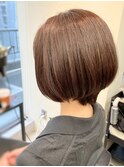 ショートボブ、ブラウンカラー