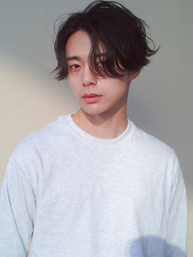 レジュアル(RESSUAL) かき上げヘア　ニュアンスマッシュ　サイドパート　ビジネス