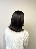 ダークブラウン×外はねボブ
