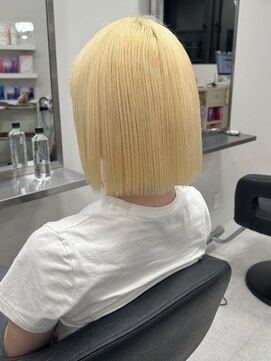 ベレーザ 渋谷(BELEZA) 8195ニュアンスカラーホワイトアッシュハイトーンカラー韓国ヘア