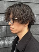 メンズセンターパートパーマミディアムパーマスパイラルパーマ
