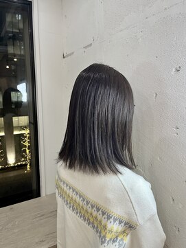 ヘアーワークス ヘルム 渋谷店(HAIR WORKS HELM) [HELM渋谷]イルミナカラー