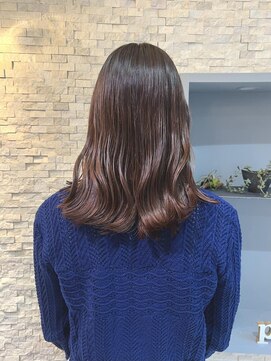 ヴィサージュプラス(VISAGE plus) ミディアムヘア