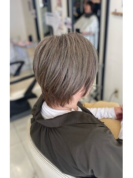 百色 八戸店 ショート